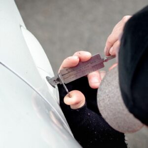 Serrurerie automobile et ouverture fine